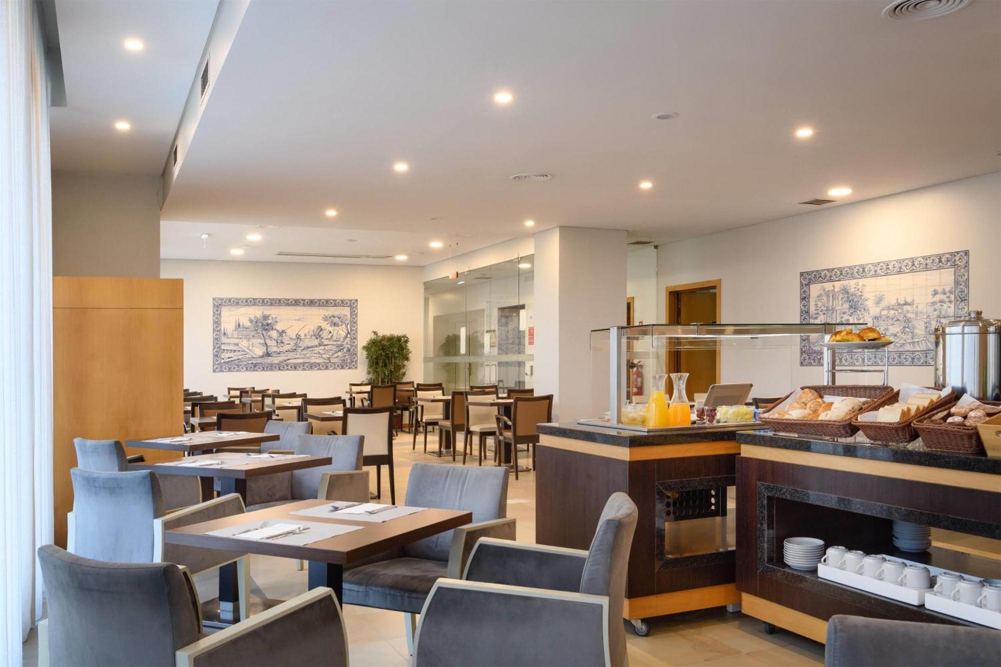 Tryp By Wyndham Porto Centro Hotel — Photos 2
